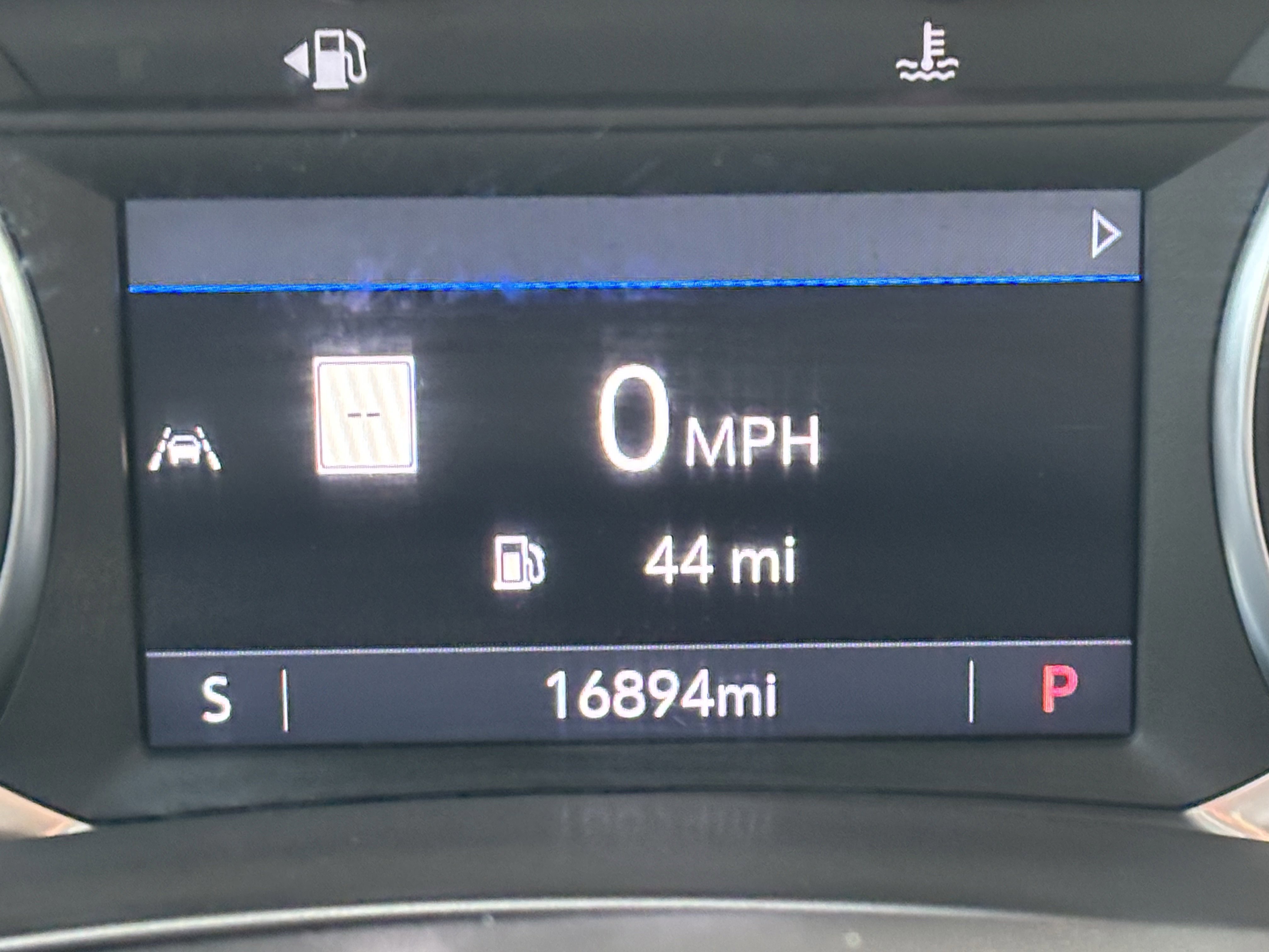 Used 2024 GMC Terrain AT4 w/ Infotainment Package II image 33