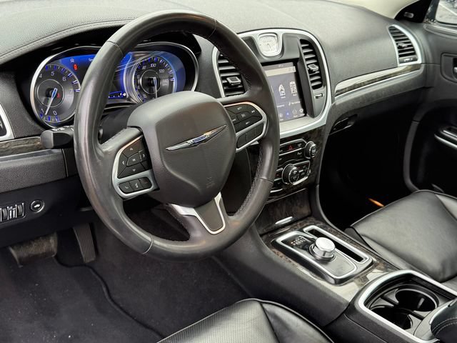 Used 2023 Chrysler 300 Touring L w/ Popular Equipment Group AWD/4WD image 19
