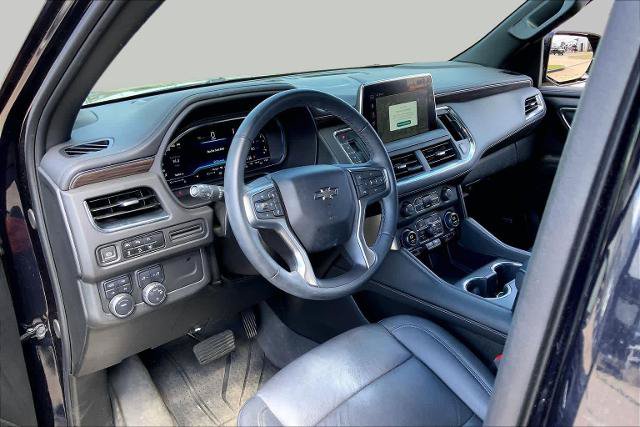 Used 2023 Chevrolet Tahoe Z71 w/ Luxury Package AWD/4WD image 17