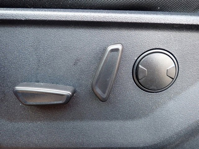 Certified 2022 Ford F150 XLT w/ Equipment Group 302A High image 24