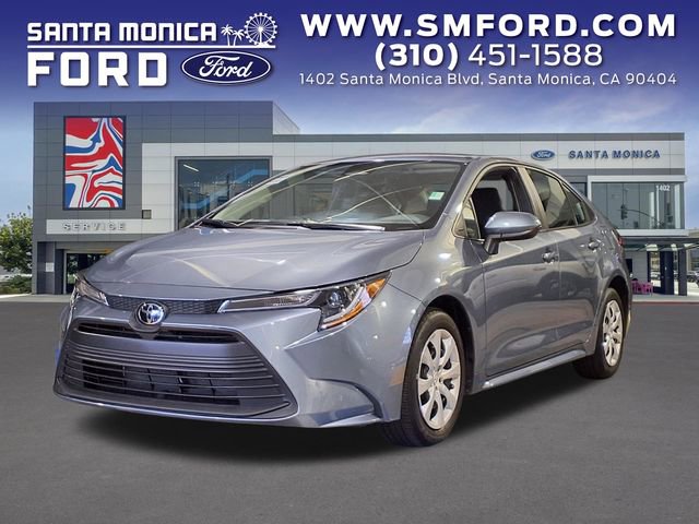 Used 2025 Toyota Corolla LE image 1