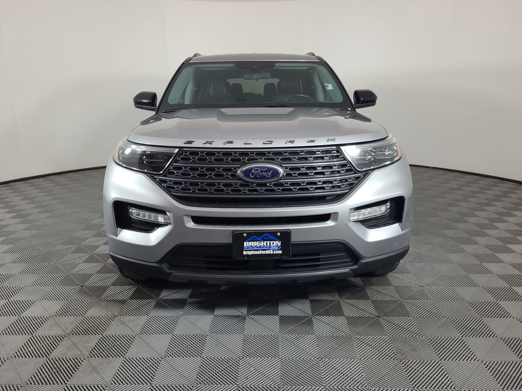 Certified 2022 Ford Explorer XLT w/ Equipment Group 202A AWD/4WD image 8
