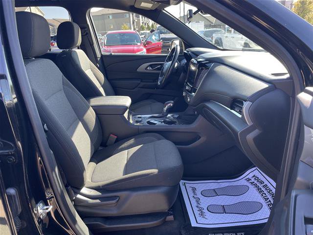 Used 2022 Chevrolet Traverse LT AWD/4WD image 19