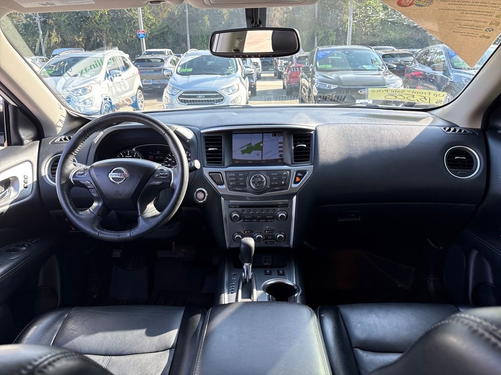 Used 2020 Nissan Pathfinder SL image 7