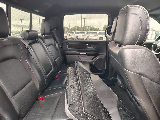 Used 2023 RAM 1500 Laramie AWD/4WD image 16