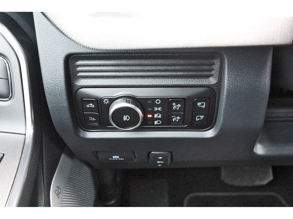 Certified 2025 Ford F350 Platinum w/ FX4 Off-Road Package AWD/4WD image 20