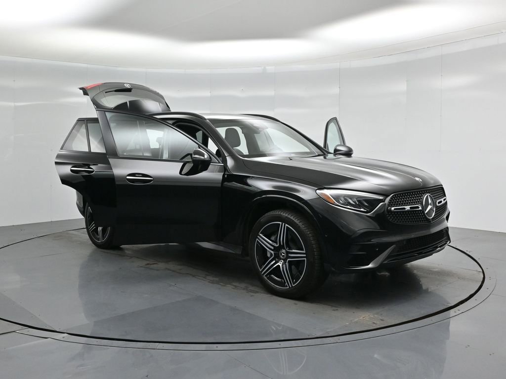 Used 2023 Mercedes-Benz GLC 300 image 51