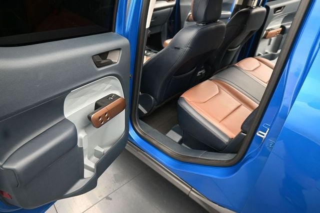 Certified 2022 Ford Maverick Lariat w/ Equipment Group 500A Standard AWD/4WD image 17