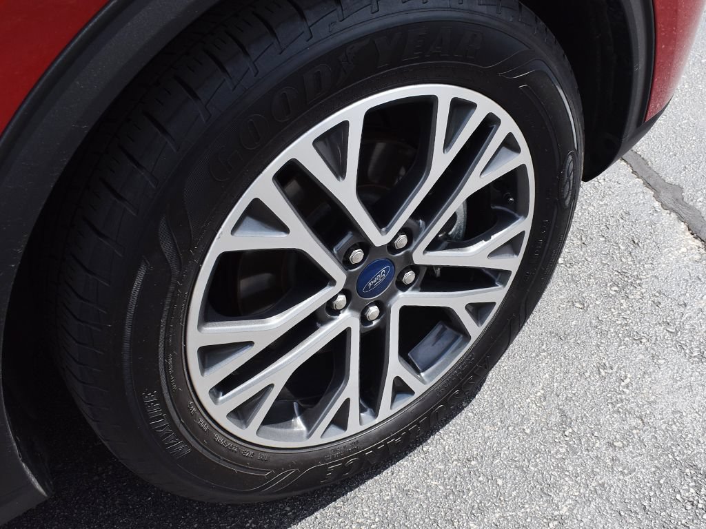 Certified 2020 Ford Escape SEL FWD image 9