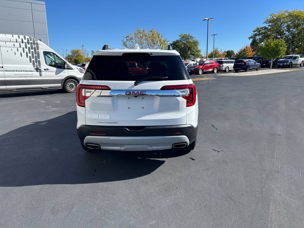 Used 2023 GMC Acadia SLE w/ Driver Convenience Package FWD image 5