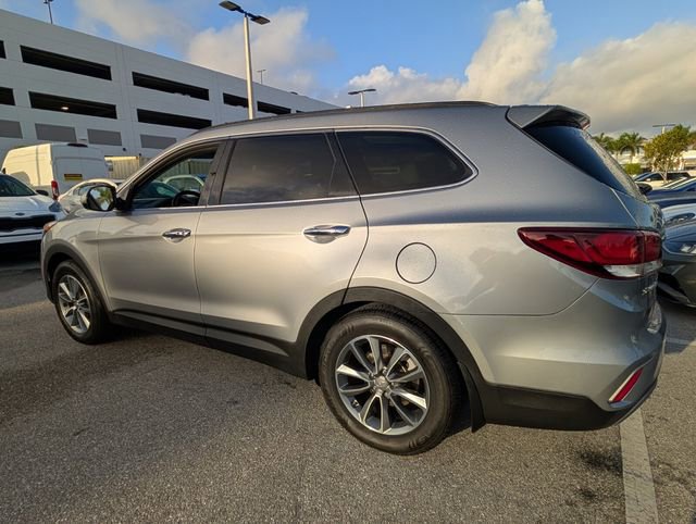 Used 2017 Hyundai Santa Fe SE w/ SE Premium Package 02 image 2