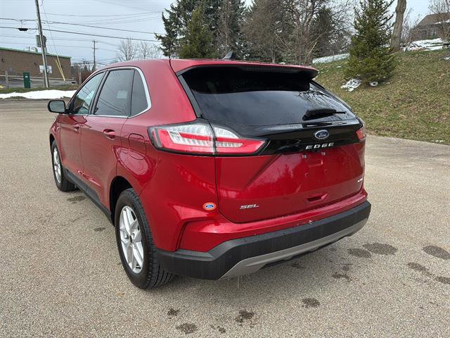 Certified 2024 Ford Edge SEL w/ Convenience Package image 3