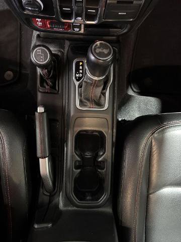 Used 2021 Jeep Wrangler Unlimited Rubicon AWD/4WD image 31