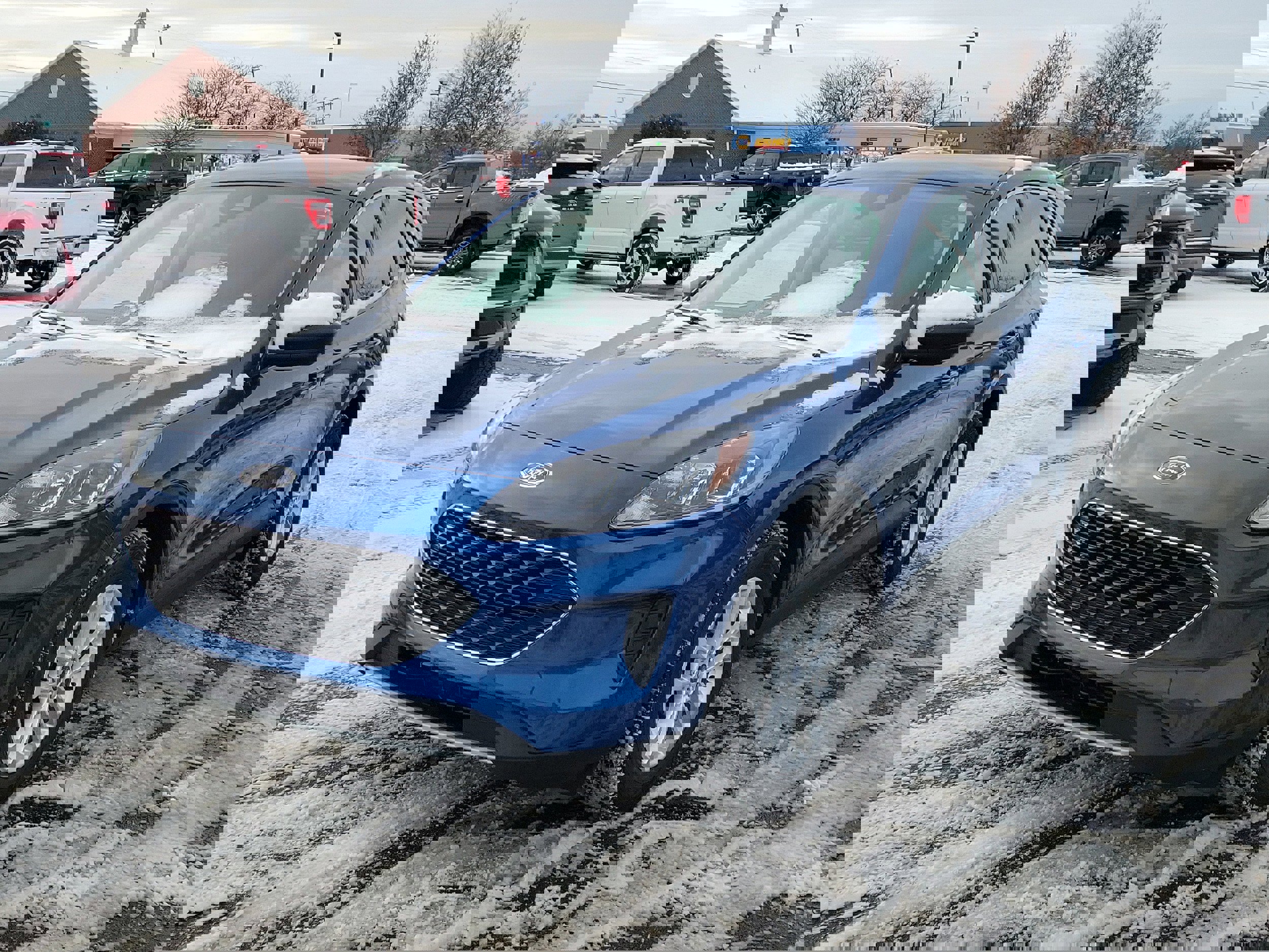 Certified 2022 Ford Escape SE w/ Convenience Package image 2