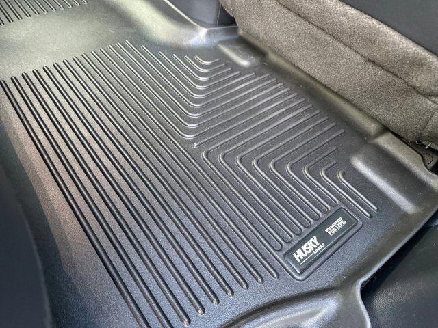 Certified 2022 Ford F150 XLT w/ Equipment Group 302A High image 31