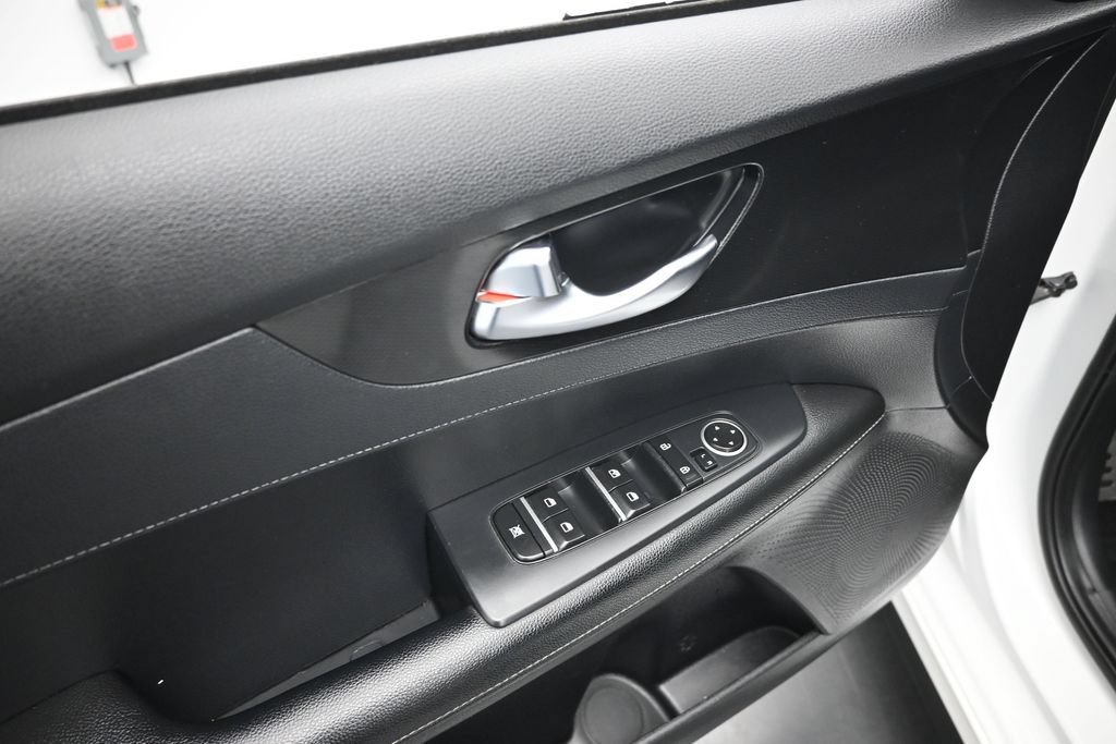 Used 2020 Kia Forte GT-Line FWD image 10