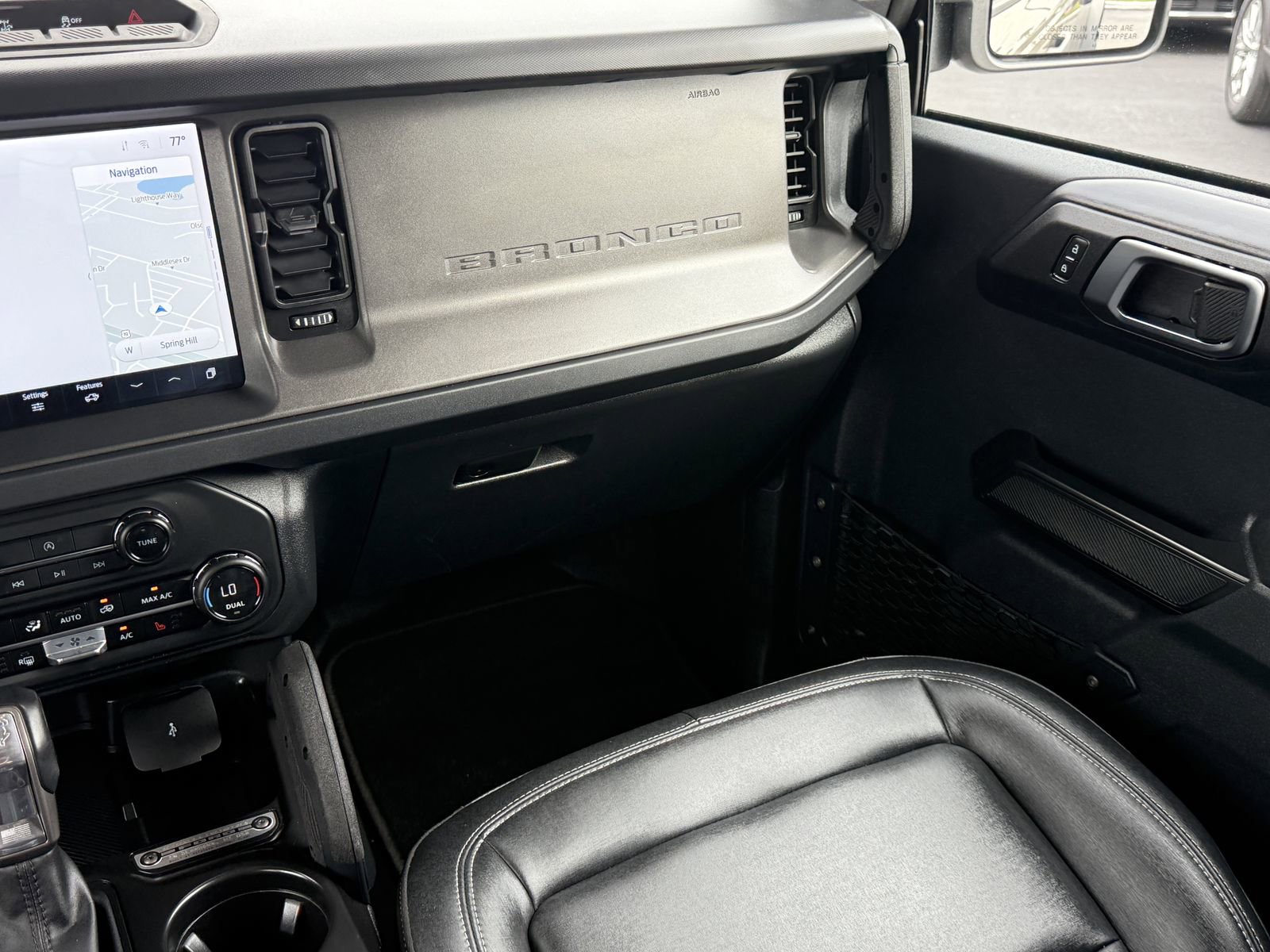 Certified 2025 Ford Bronco Badlands AWD/4WD image 17