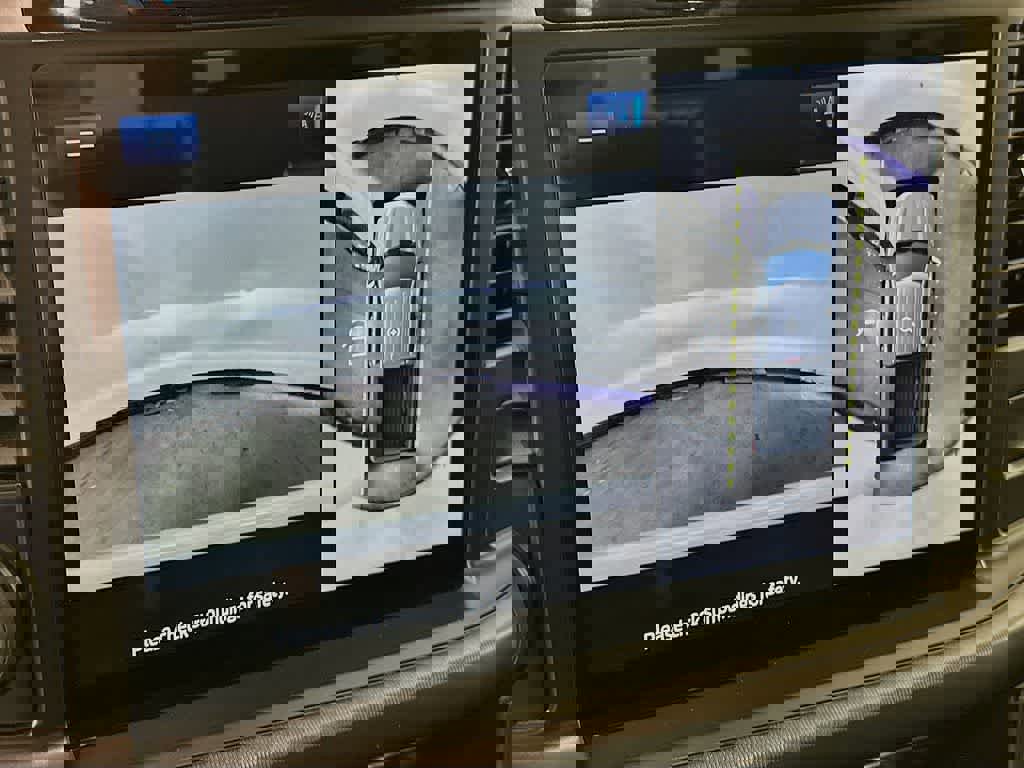 Certified 2023 Ford F150 Platinum w/ Equipment Group 701A High image 29