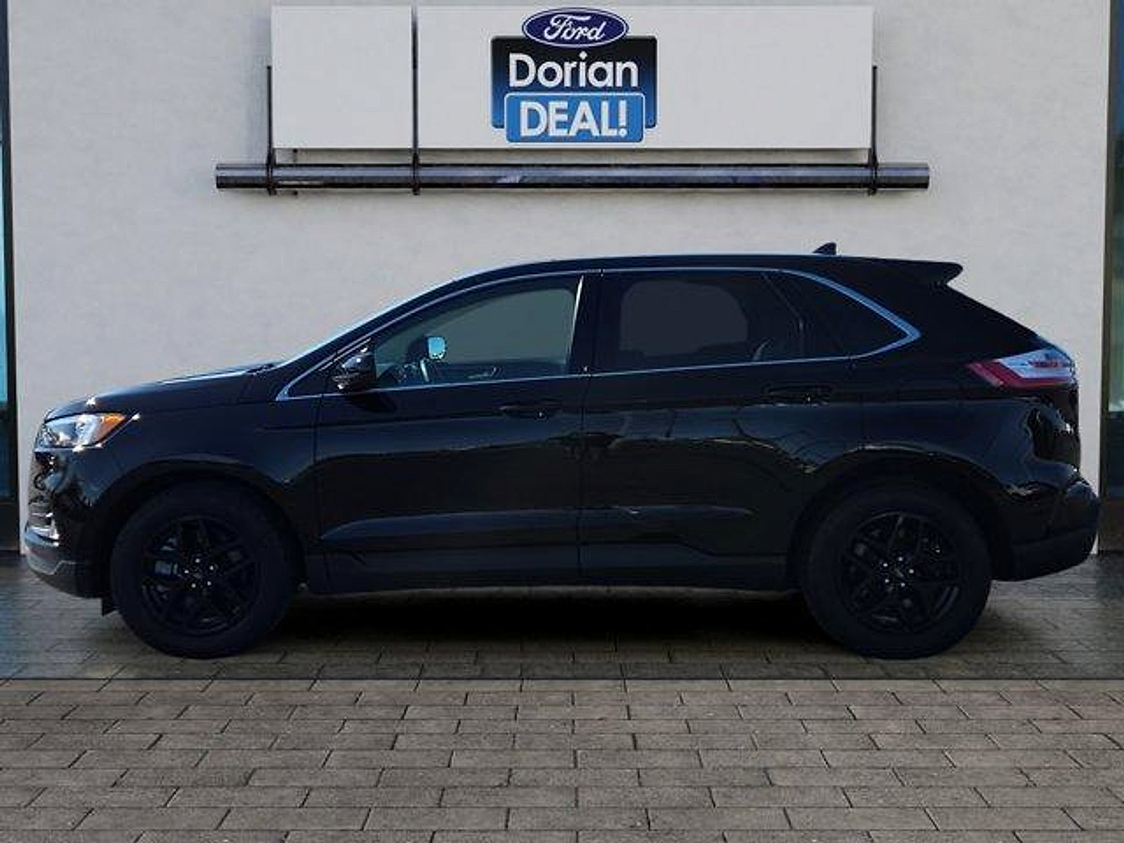 Certified 2023 Ford Edge SEL w/ Convenience Package AWD/4WD image 6
