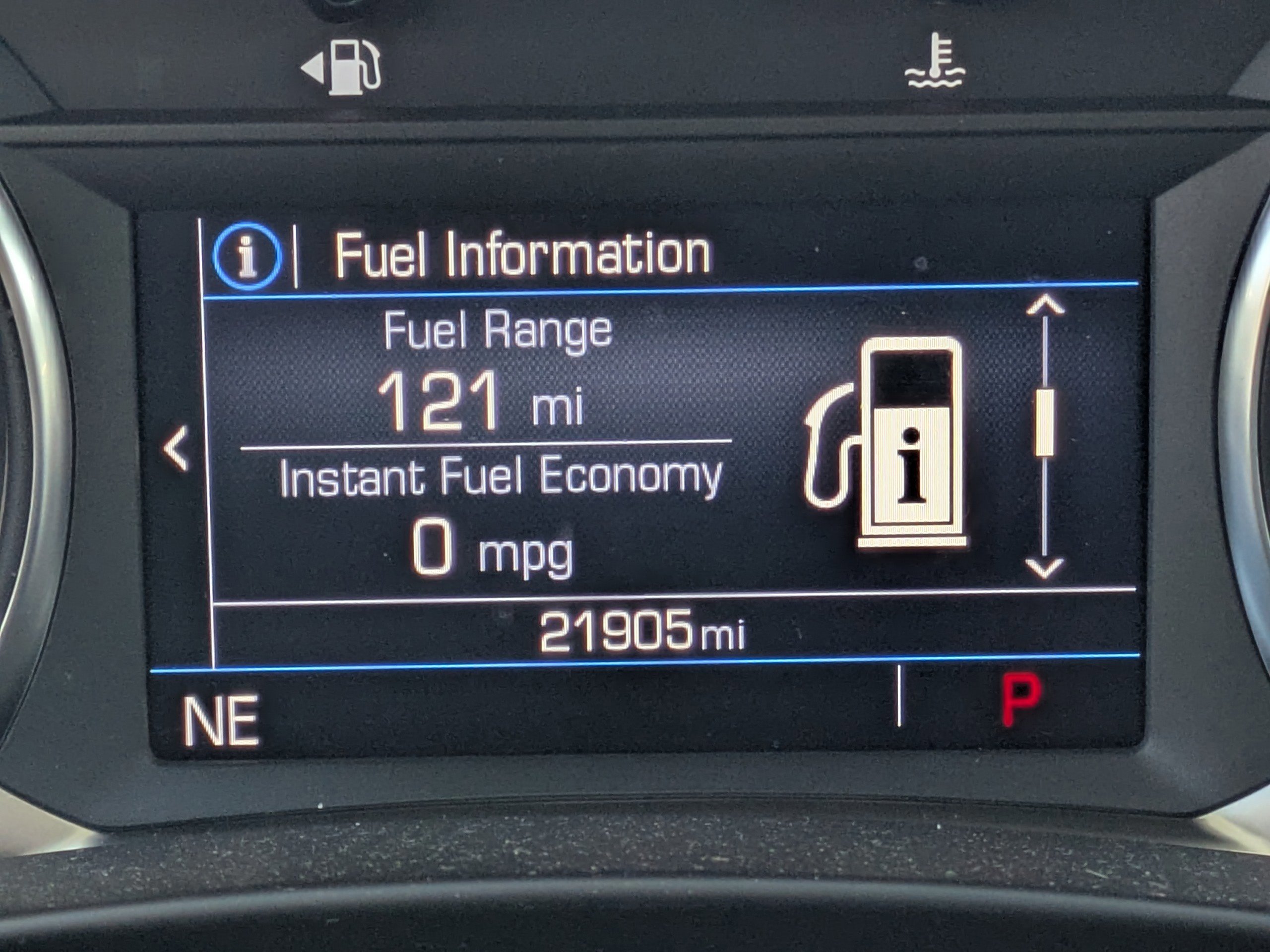 Used 2024 GMC Terrain SLE image 19