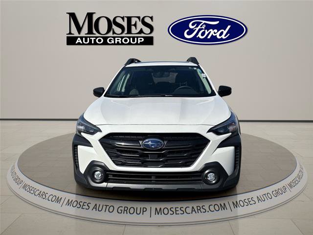 Used 2025 Subaru Outback Onyx Edition AWD/4WD image 2