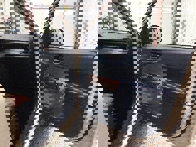 Certified 2024 Ford Maverick Lariat image 19