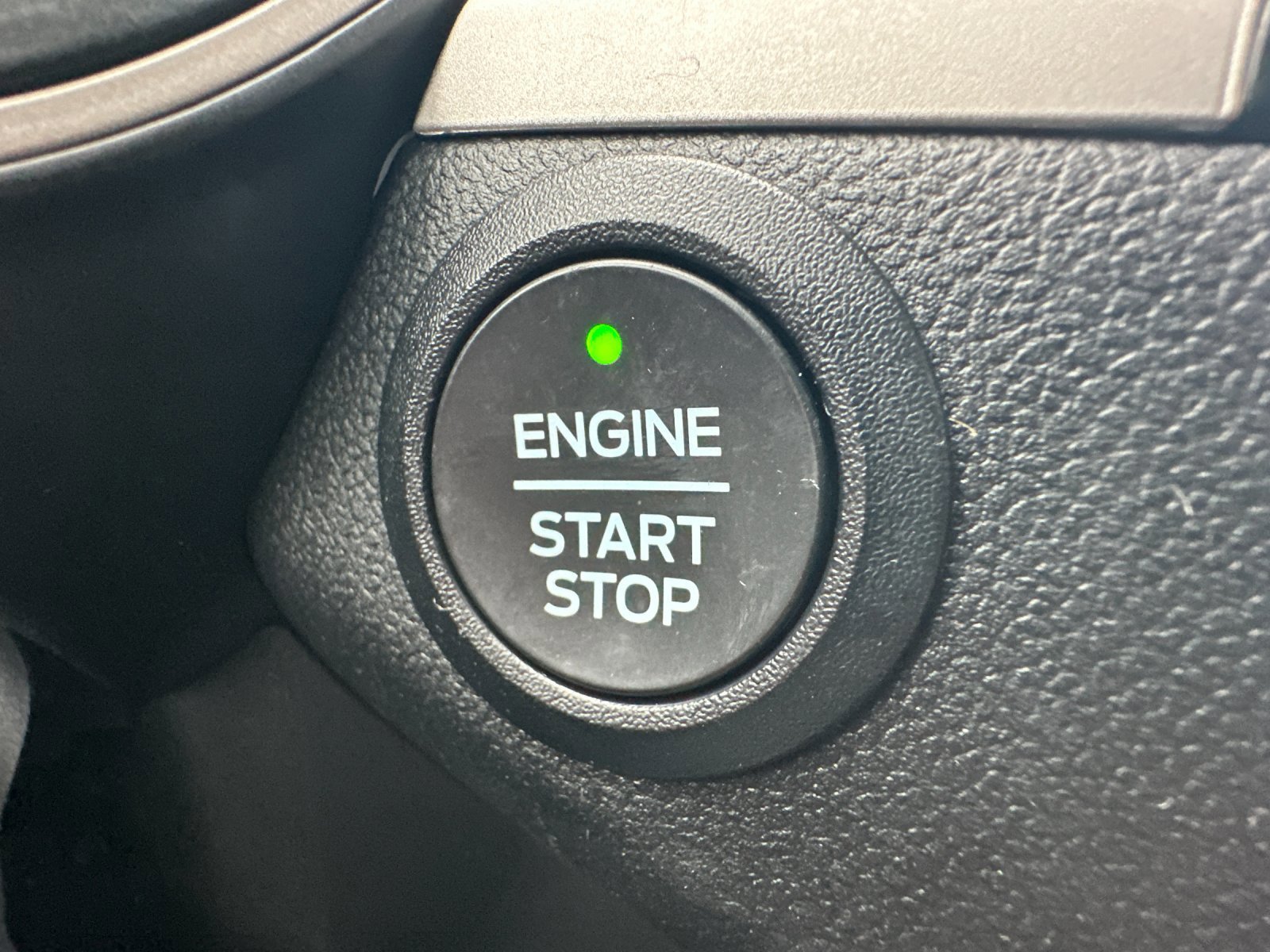 Certified 2022 Ford Escape SE image 23