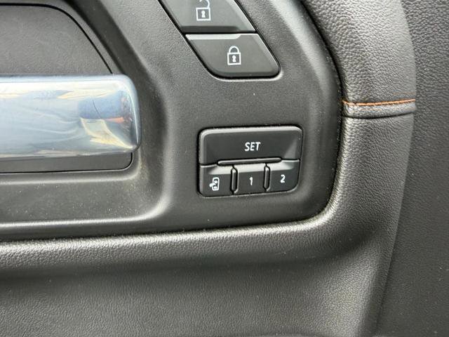 Used 2021 GMC Sierra 1500 AT4 w/ AT4 Preferred Package AWD/4WD image 18