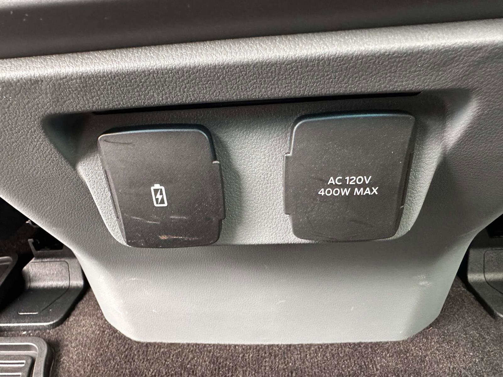 Certified 2023 Ford F150 Lariat w/ Equipment Group 502A High image 15