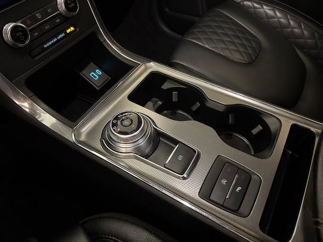 Certified 2024 Ford Edge Titanium image 29