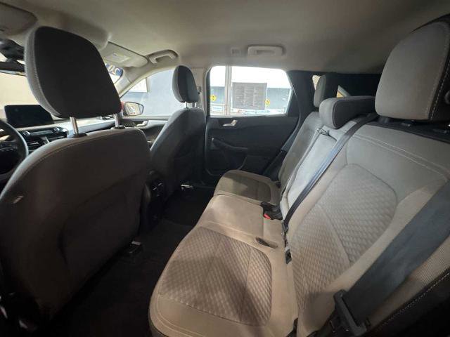 Certified 2020 Ford Escape SE image 23