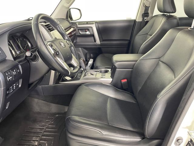 Used 2023 Toyota 4Runner Limited AWD/4WD image 2