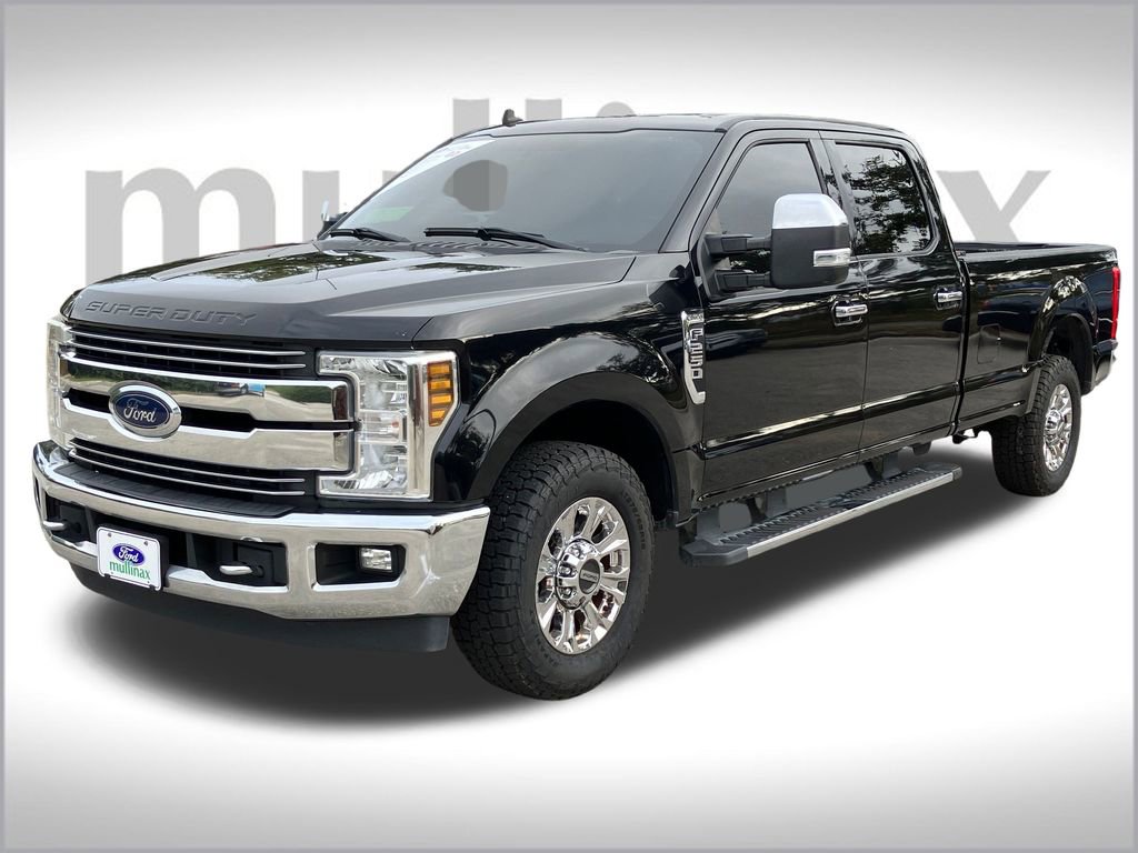 Certified 2019 Ford F250 Lariat w/ Chrome Package image 15