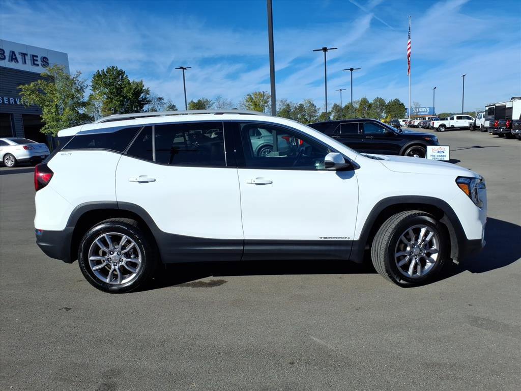 Used 2022 GMC Terrain SLT image 6