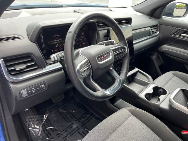 Used 2025 GMC Terrain Elevation w/ Black Edition AWD/4WD image 11
