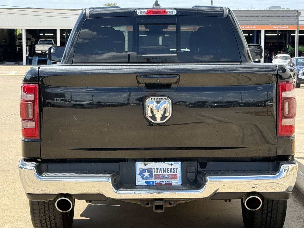 Used 2022 RAM 1500 Big Horn AWD/4WD image 6