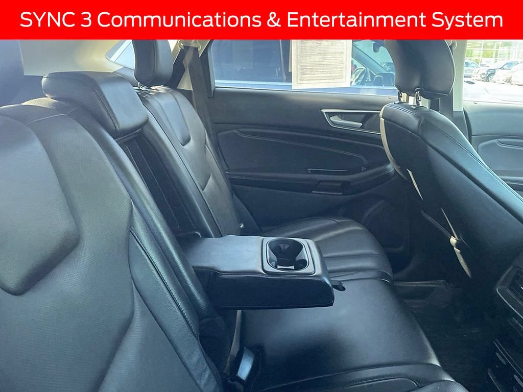 Certified 2018 Ford Edge Titanium w/ Equipment Group 301A AWD/4WD image 10