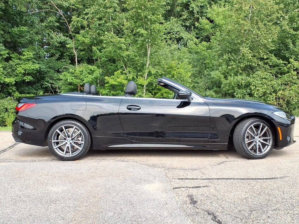 Used 2022 BMW 430i xDrive Convertible w/ Convenience Package AWD/4WD image 3