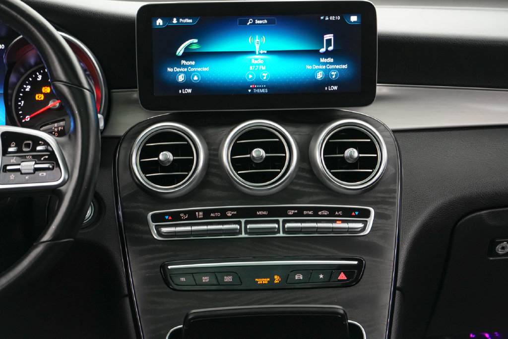 Used 2022 Mercedes-Benz GLC 300 4MATIC image 16