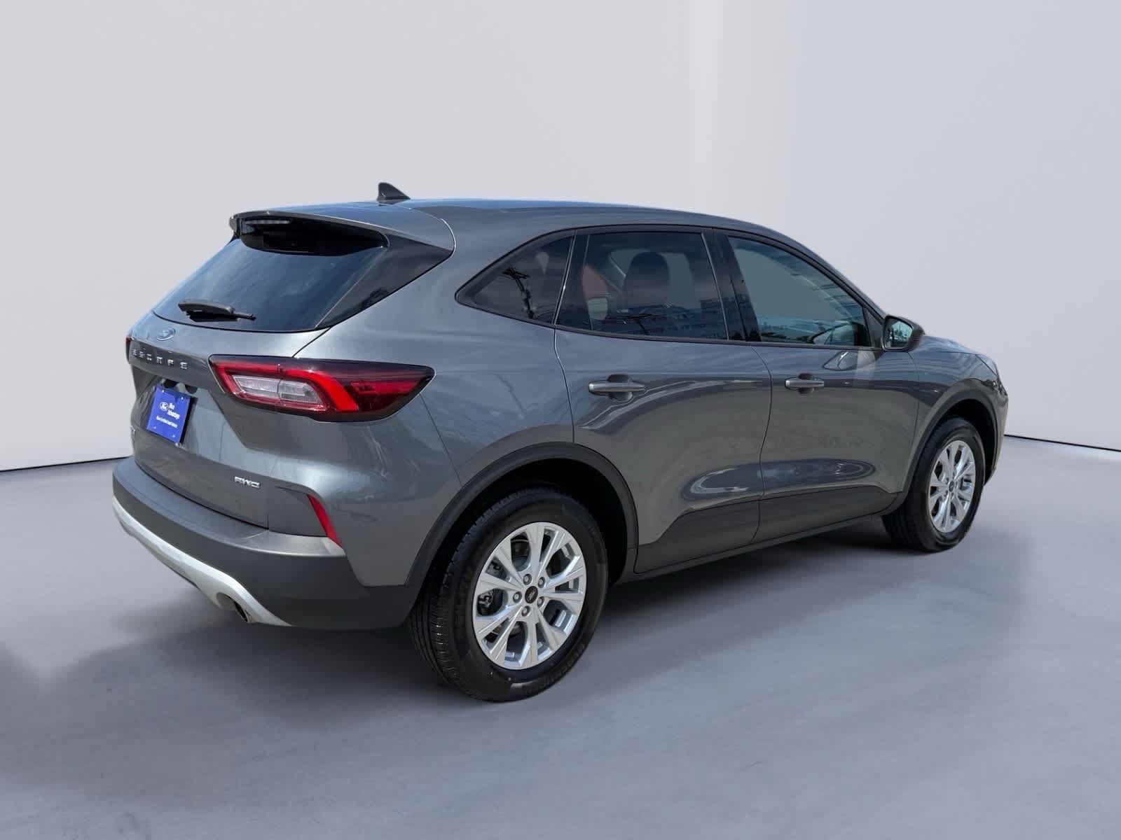 Certified 2025 Ford Escape Active AWD/4WD image 5