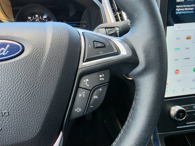 Certified 2024 Ford Edge Titanium AWD/4WD image 22