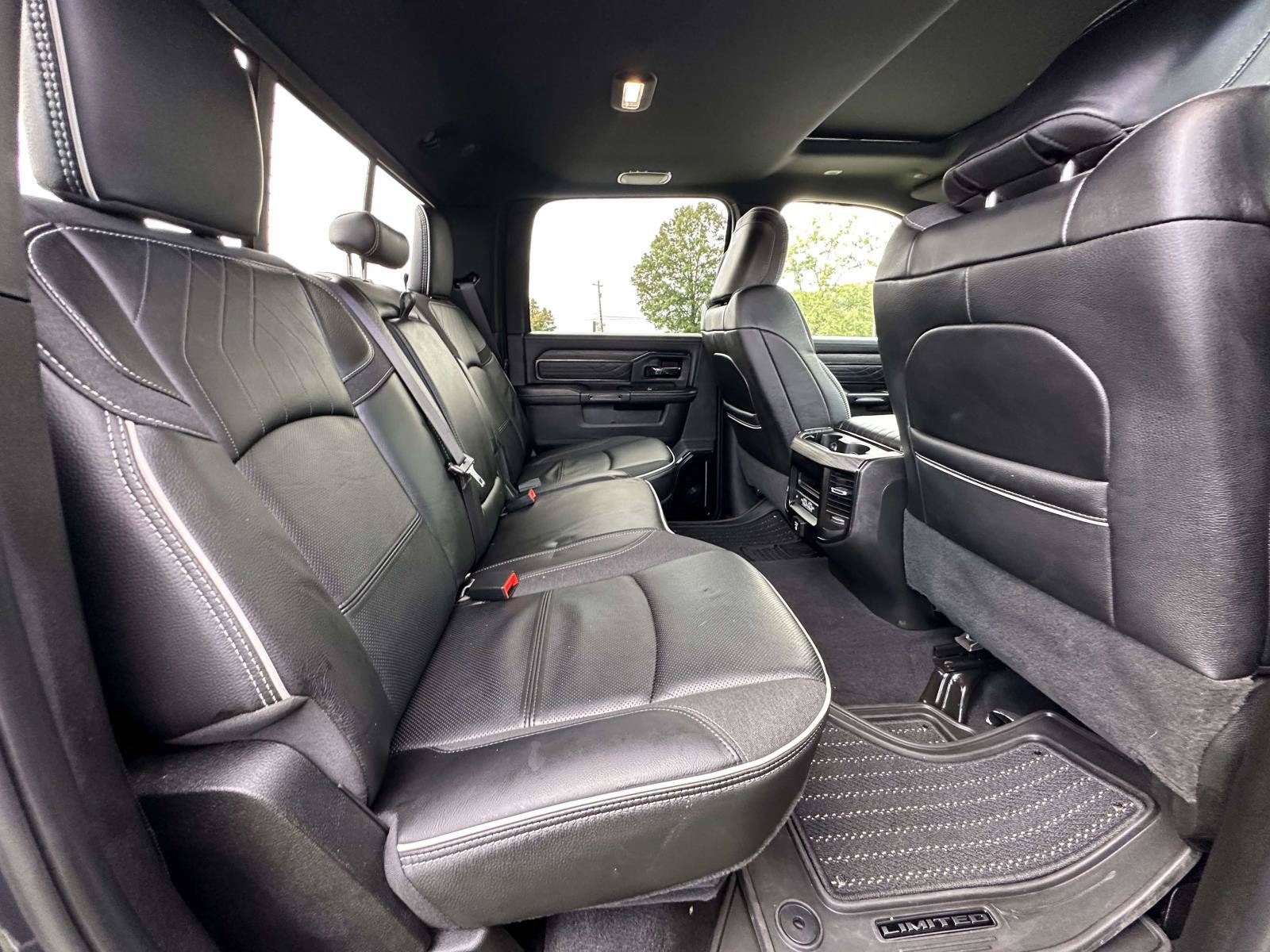 Used 2026 RAM 2500 Limited AWD/4WD image 30