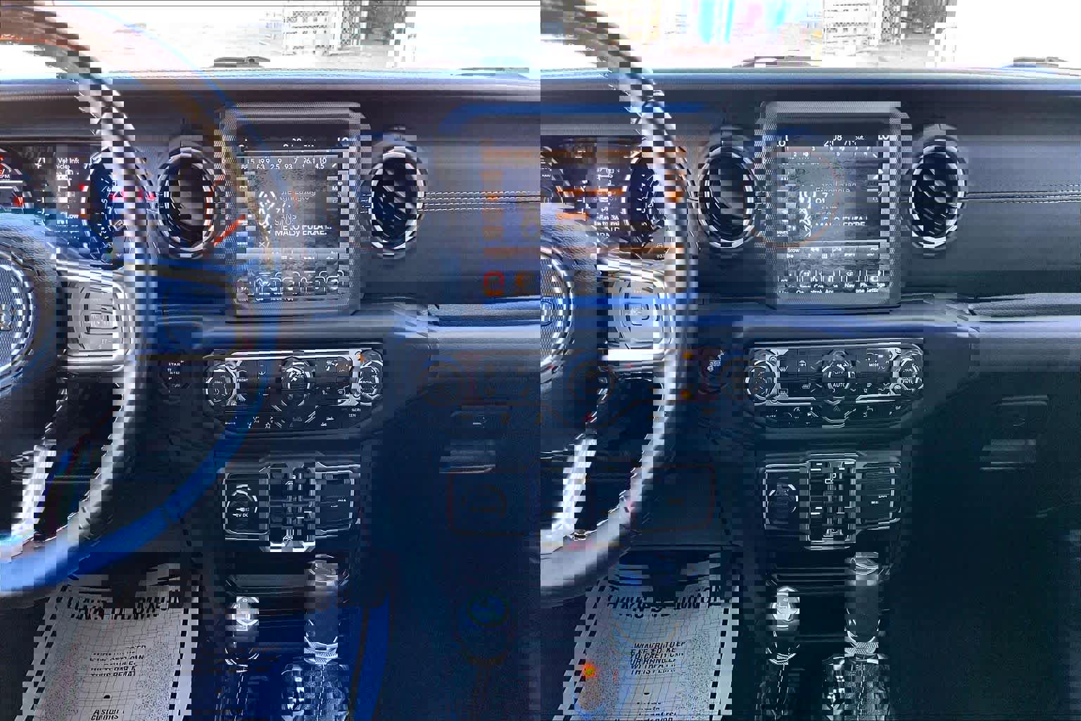 Used 2020 Jeep Gladiator Overland image 13