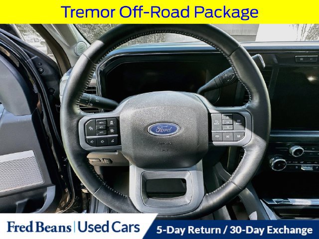 Certified 2024 Ford F250 Lariat w/ Lariat Ultimate Package AWD/4WD image 14