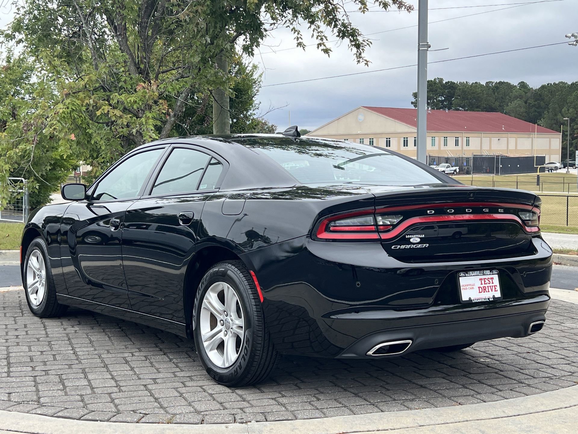 Used 2023 Dodge Charger SXT image 5