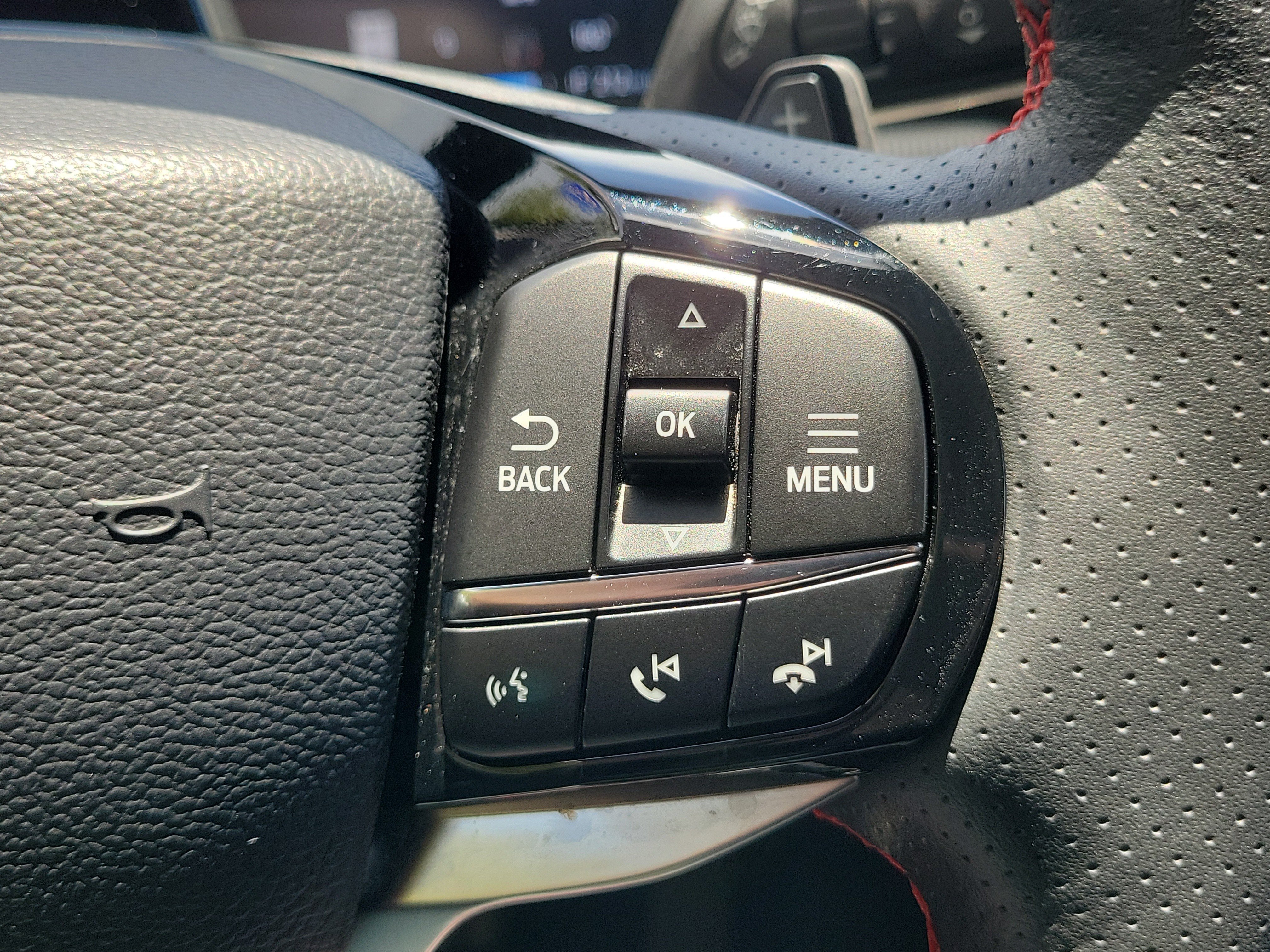 Certified 2025 Ford Explorer ST RWD image 20