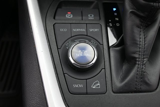 Used 2024 Toyota RAV4 Adventure AWD/4WD image 23