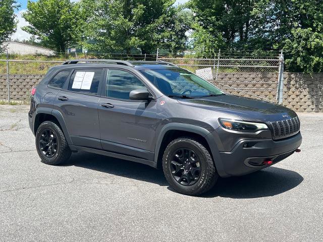 Used 2019 Jeep Cherokee Trailhawk w/ Comfort/Convenience Group AWD/4WD image 1