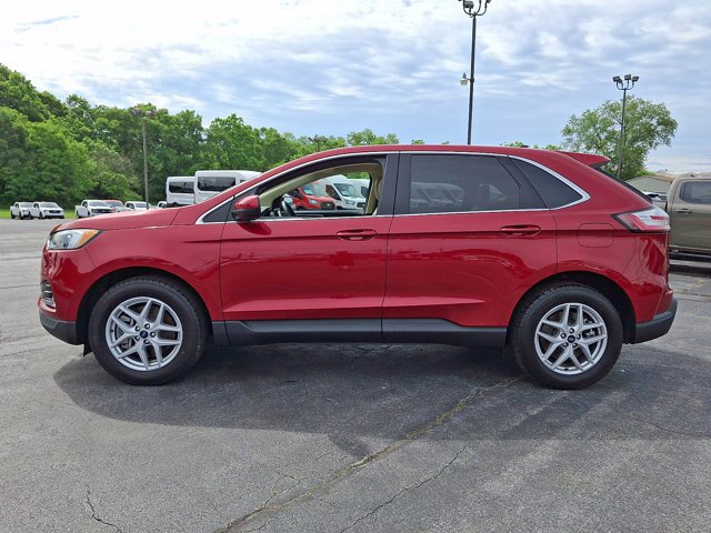 Certified 2023 Ford Edge SEL w/ Convenience Package AWD/4WD image 4