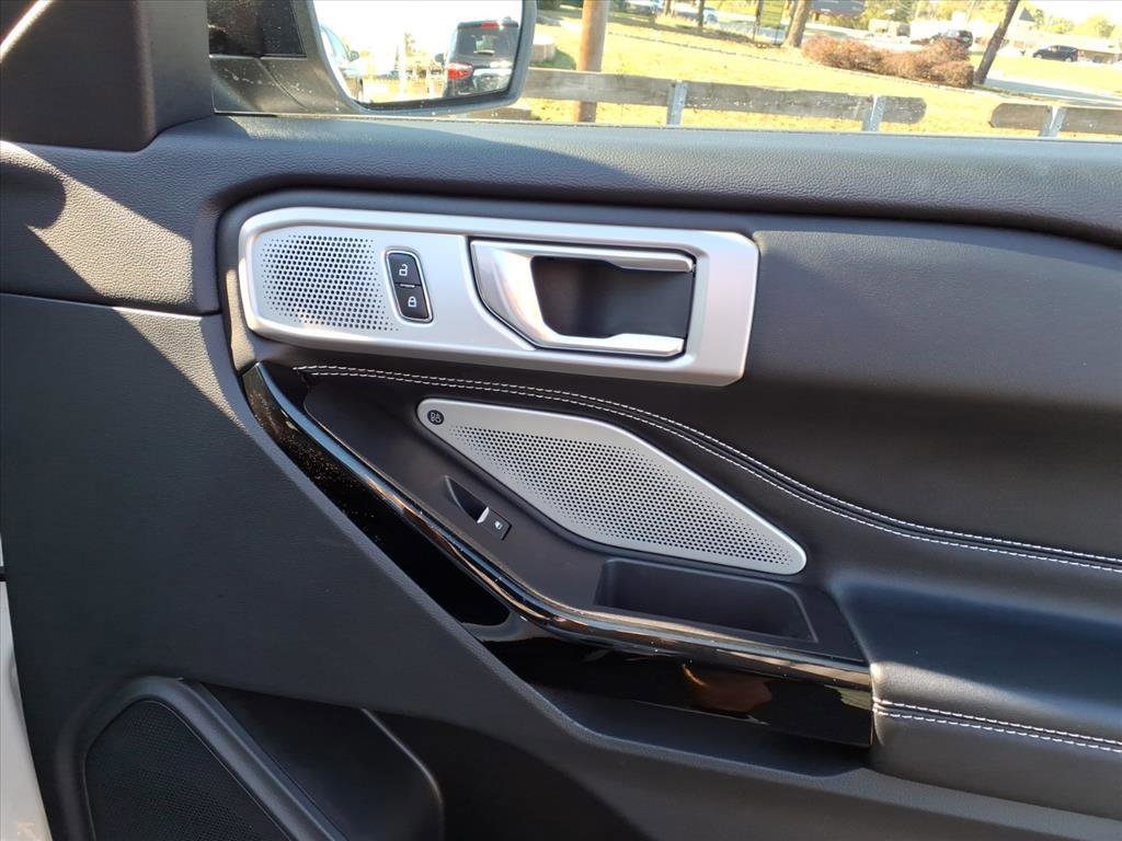 Certified 2022 Ford Explorer ST w/ Equipment Group 401A image 17